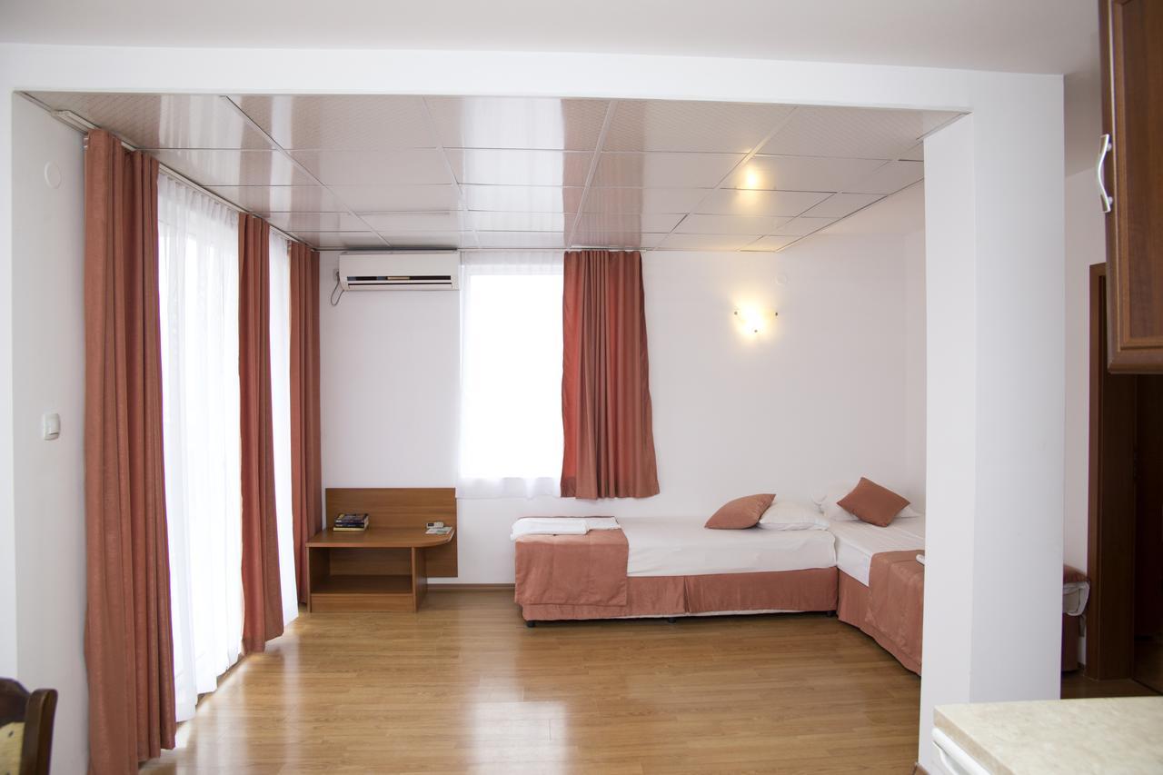 Mappy Holidays Aparthotel Sozopol Eksteriør billede